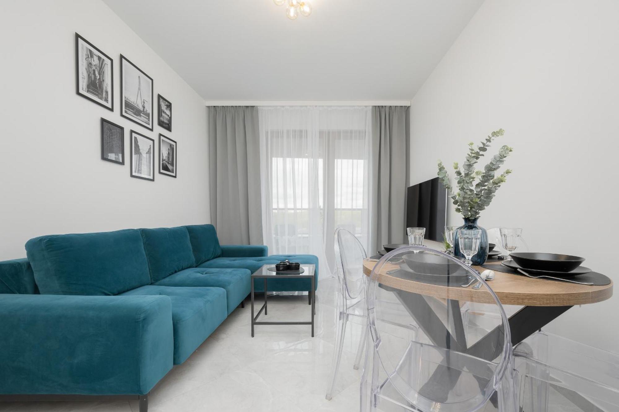 Apartment With Balcony & Parking In Warsaw By Noclegi Renters Exterior foto